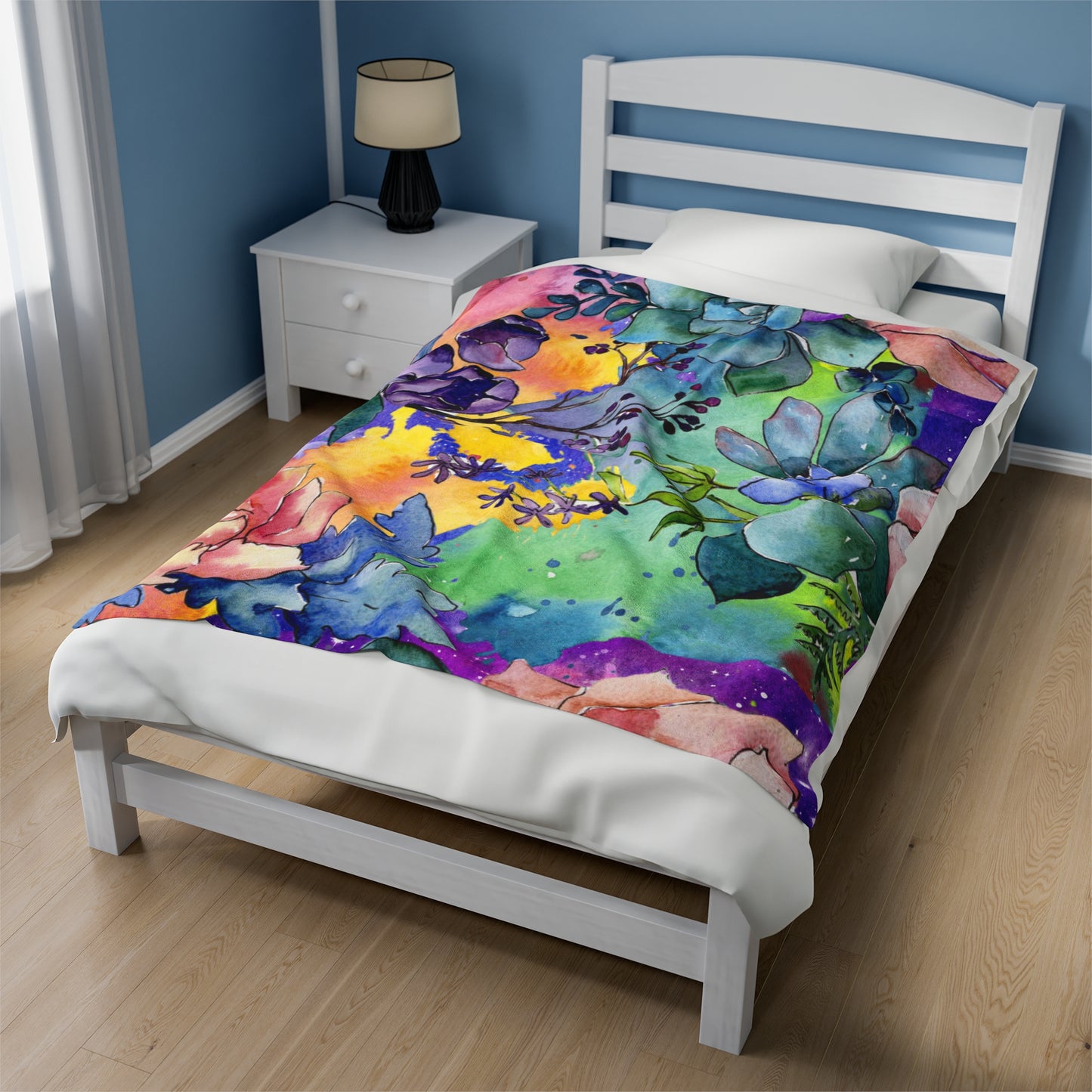 Floral Watercolor Wildflower Blanket – Soft & Cozy, Medium Weight
