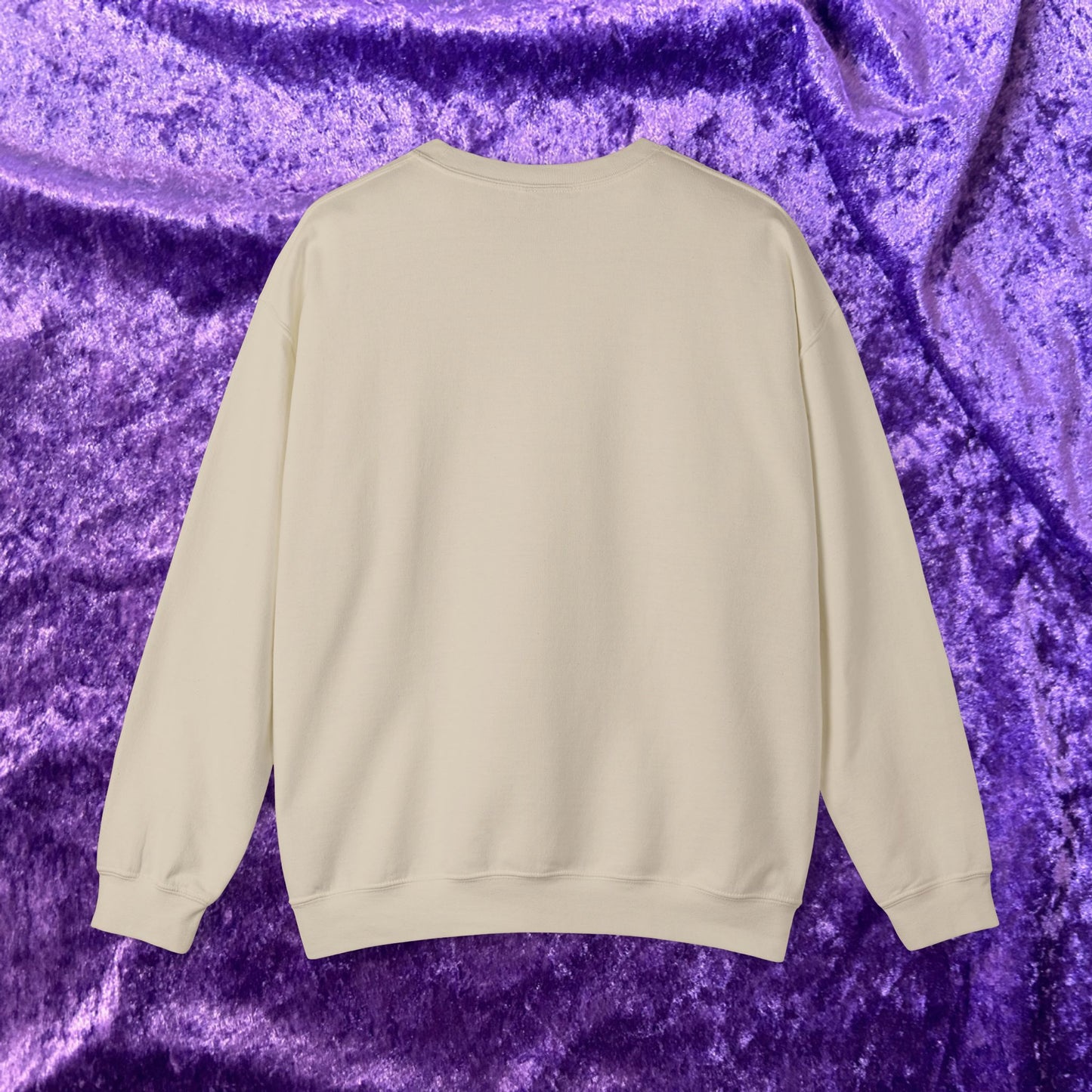 Unique Woman Holding Roses Sweatshirt – Unisex Heavy Blend Crewneck